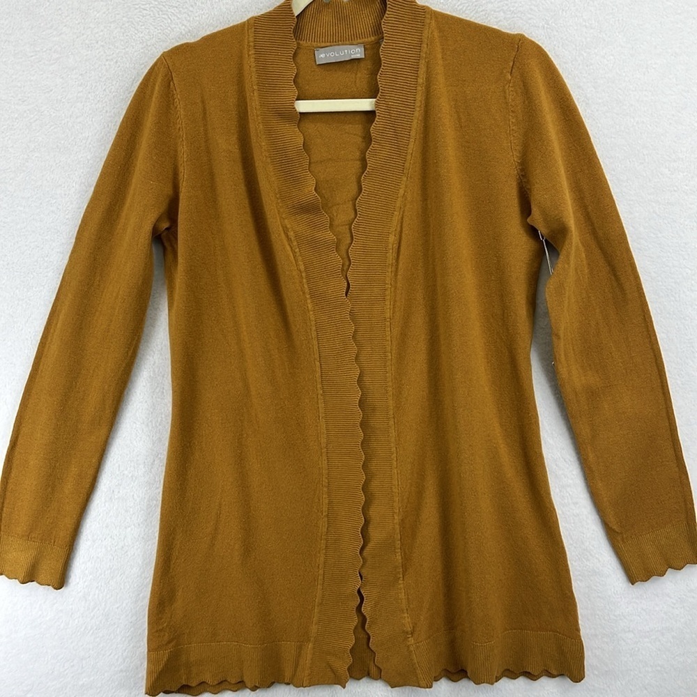 Evolution by Cyrus (Stitch Fix) Cardigan Sz SP Rayon Blend Scallop Accents NWT